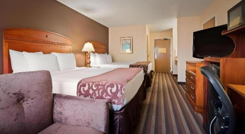 Western Hotel 2*